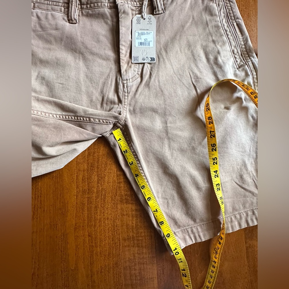 Fat Face•flat front shorts•men’s 32” waist•cotton blend•tan/neutral•garment dye - Picture 13 of 16